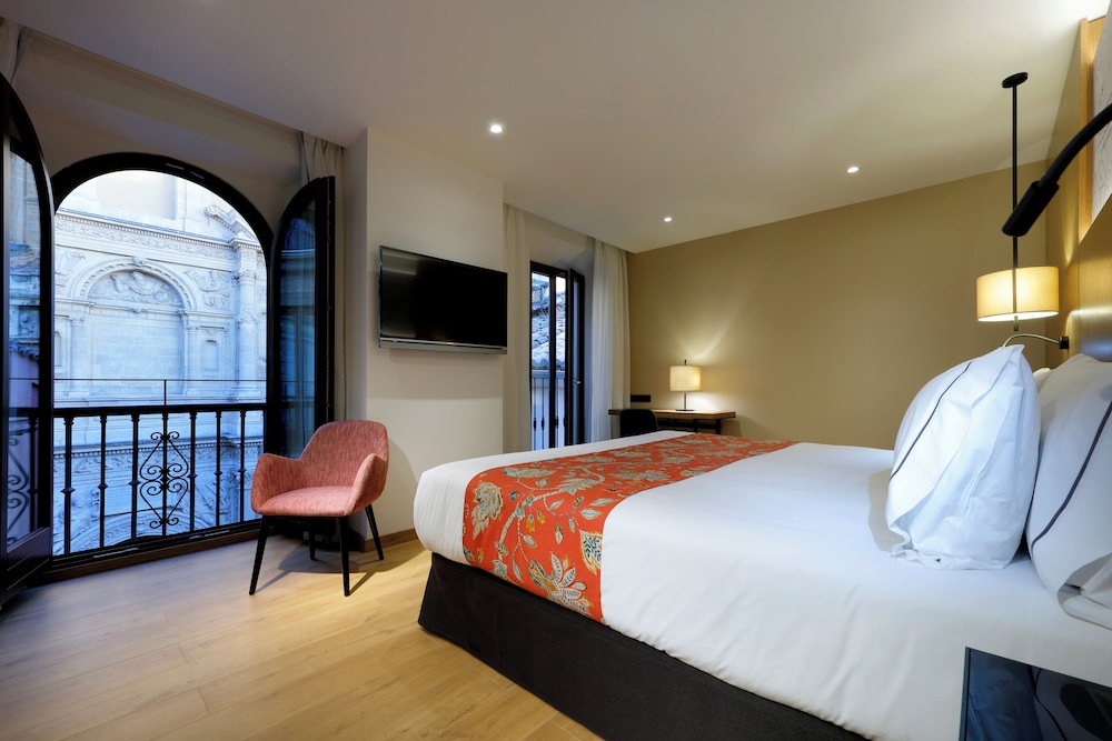 Deluxe Single Room