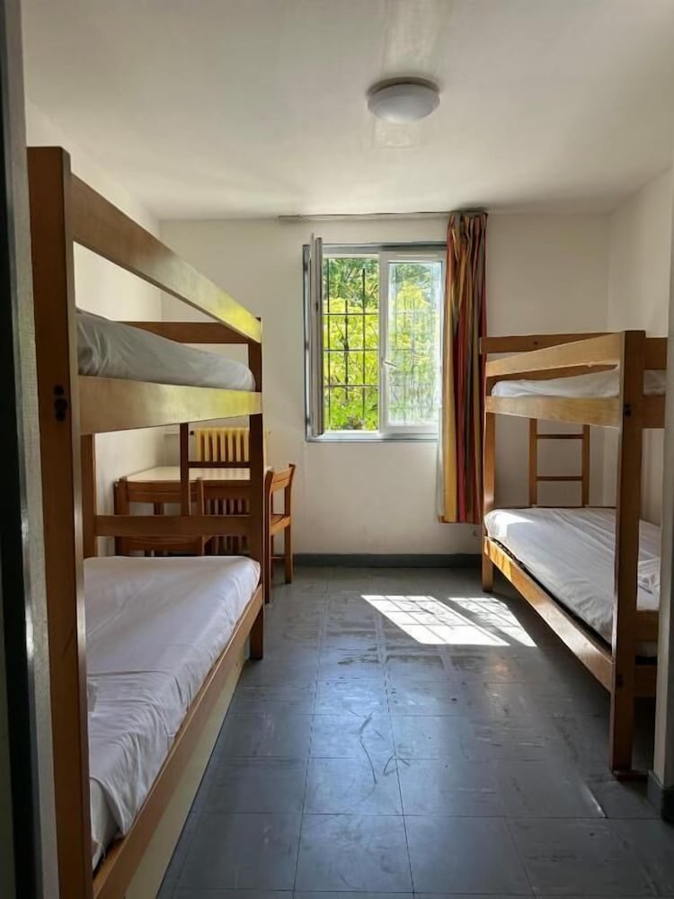 Quadruple Room - Photo 5