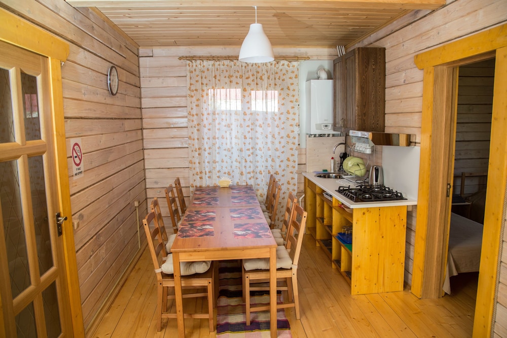 Cottage photo 2