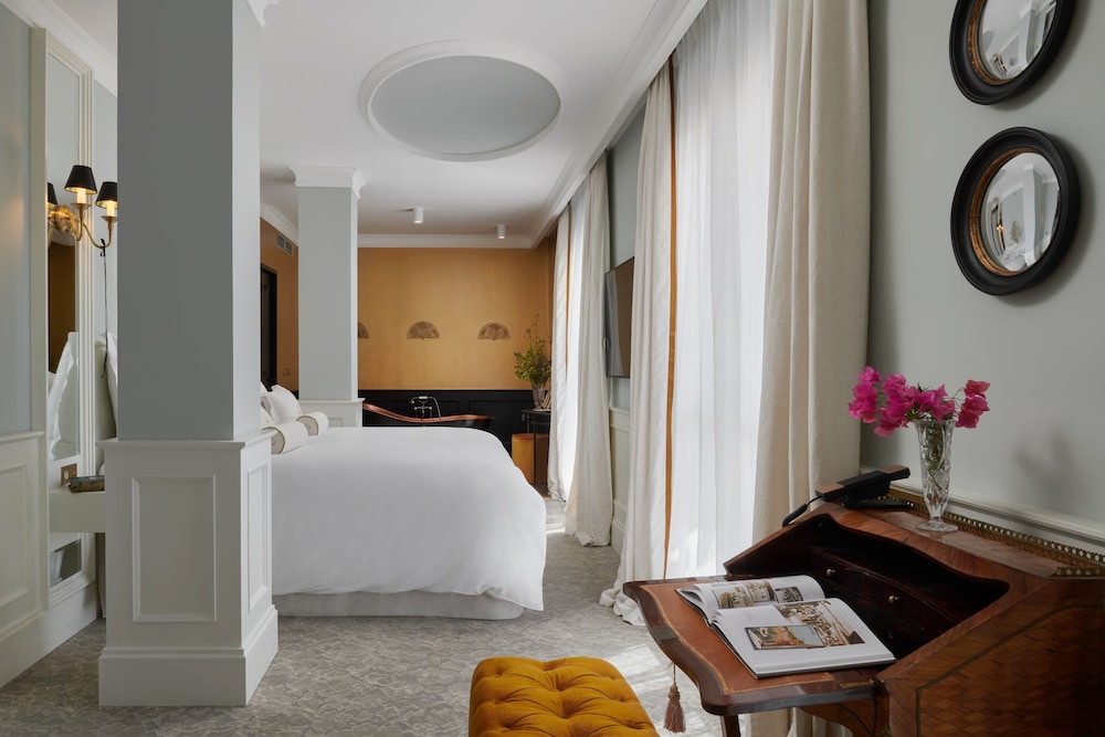 Royal Suite, Balcony, Sea View - Photo 3