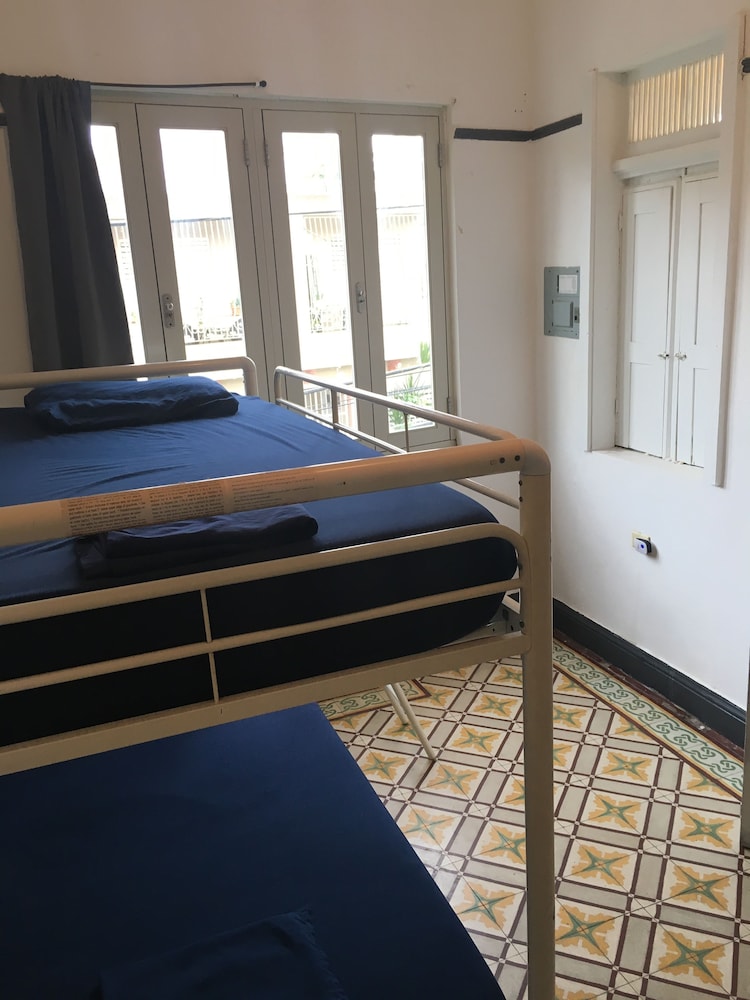 Shared Dormitory, Multiple Beds
