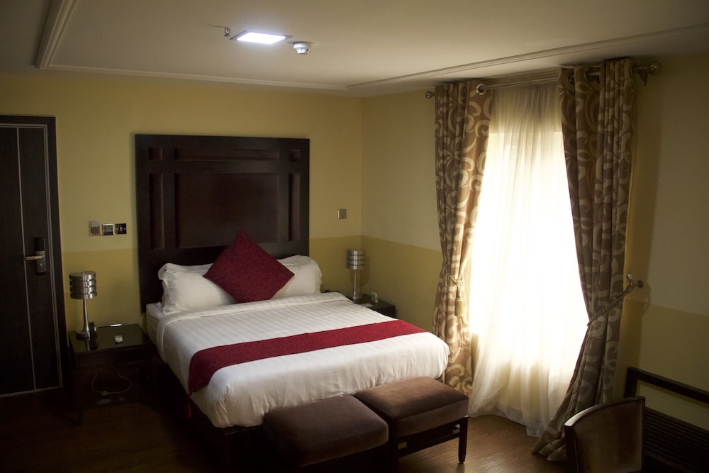 Diamond Suite
