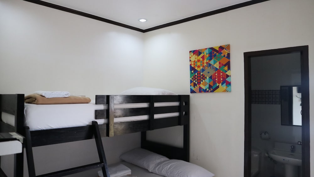 Quadruple Room photo 2