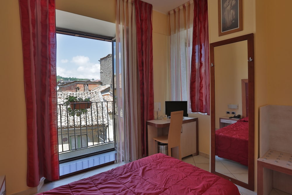 Comfort Single Room, Accessible photo 2