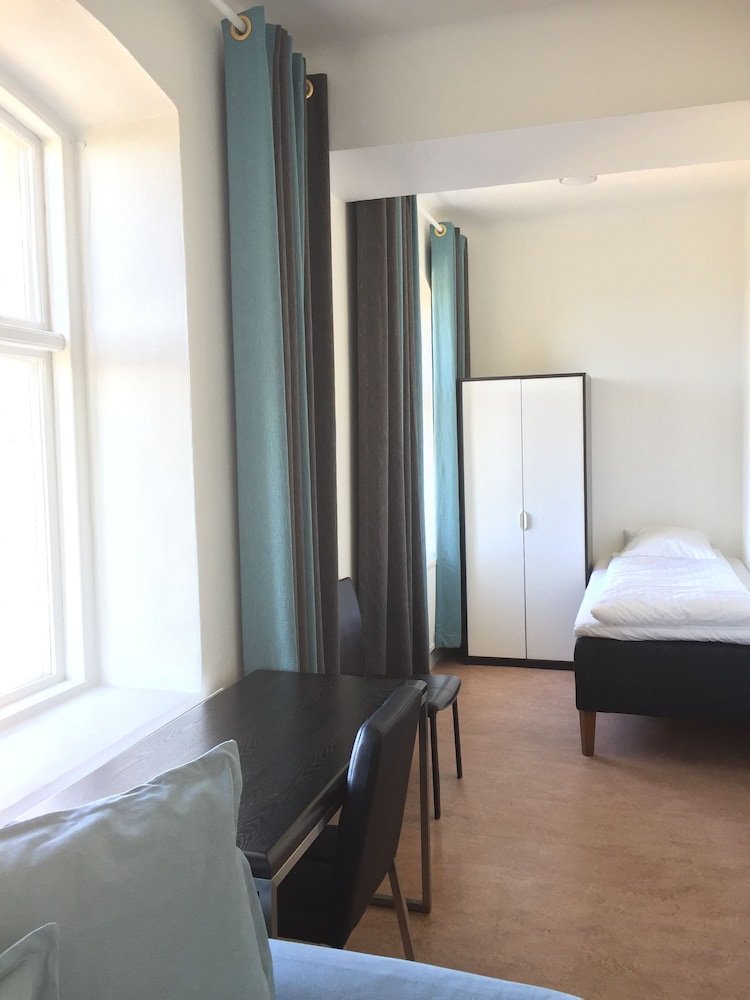 Family Suite, Private Bathroom, Lake View photo 3