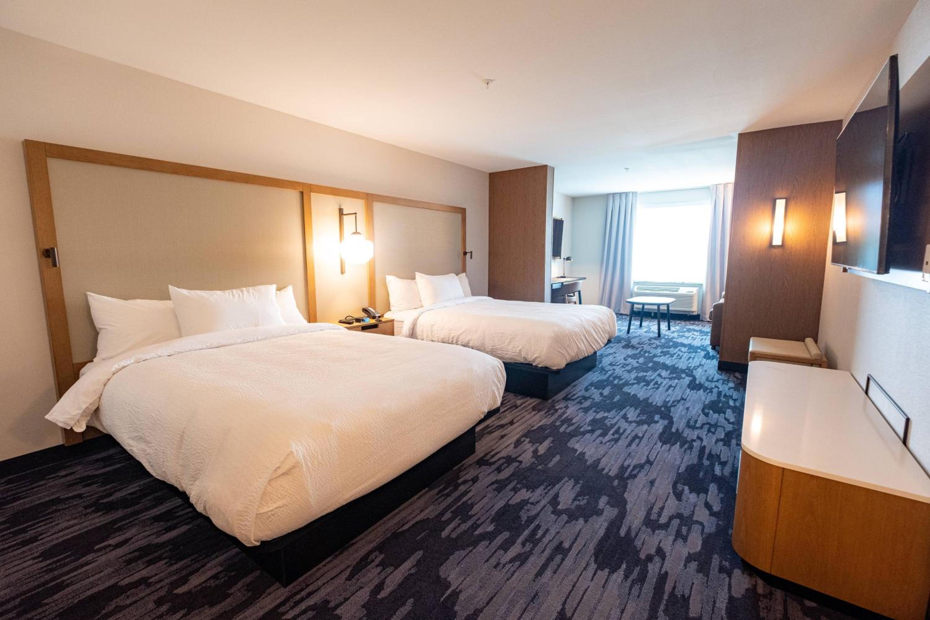 Queen Suite with 2 Queen Beds and Sofa Bed - Photo 1