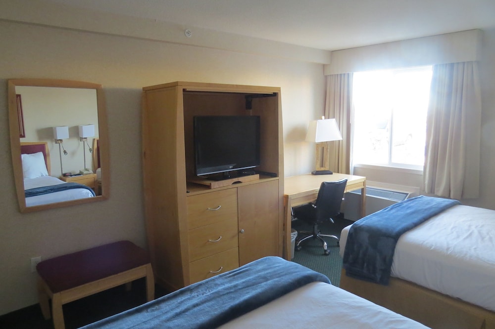 2 Queen Room photo 2