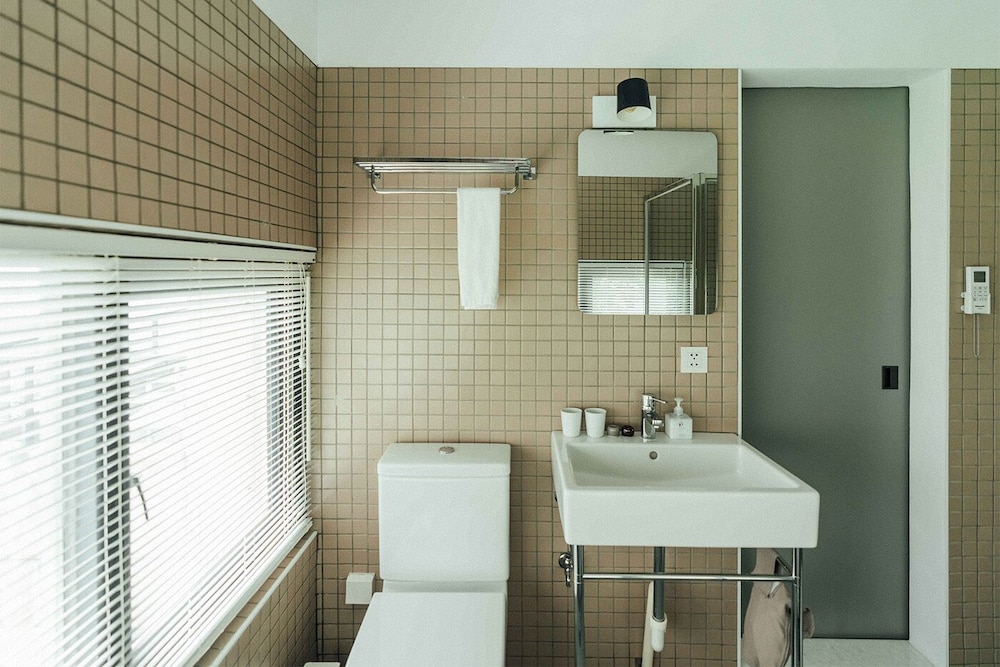 Twin Room, Bathtub photo 2