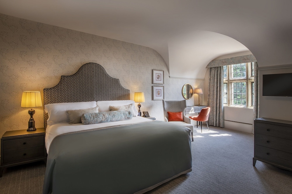 Signature Suite