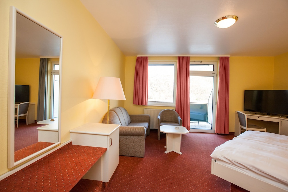 Comfort Double Room, Balcony, River View photo 3
