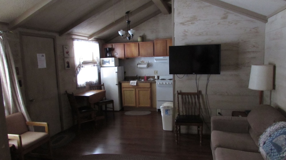 Standard Cabin, 2 Bedrooms