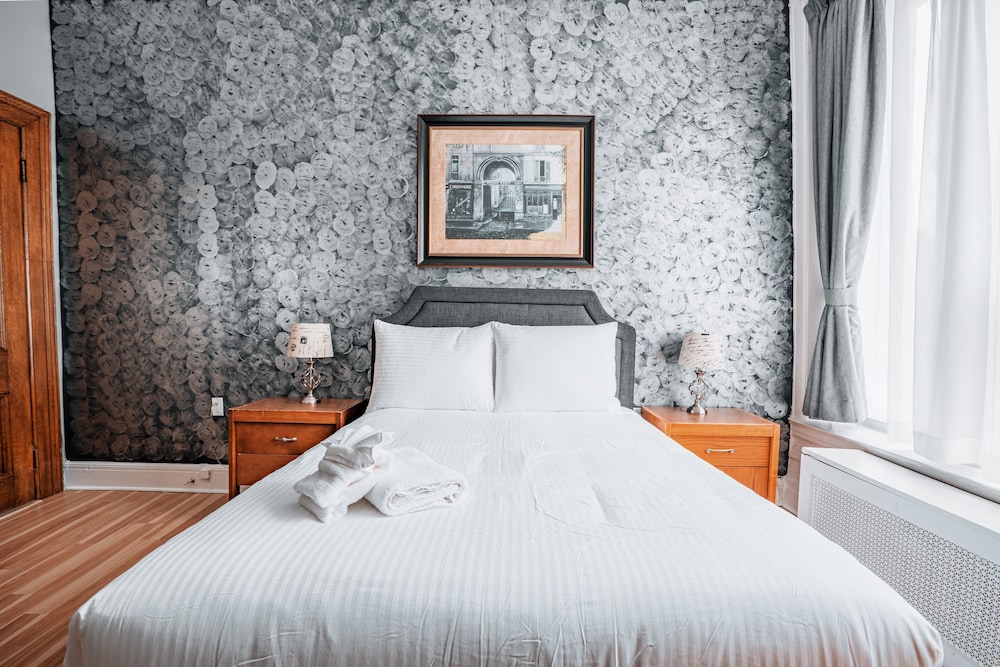Superior Room, 1 Queen Bed