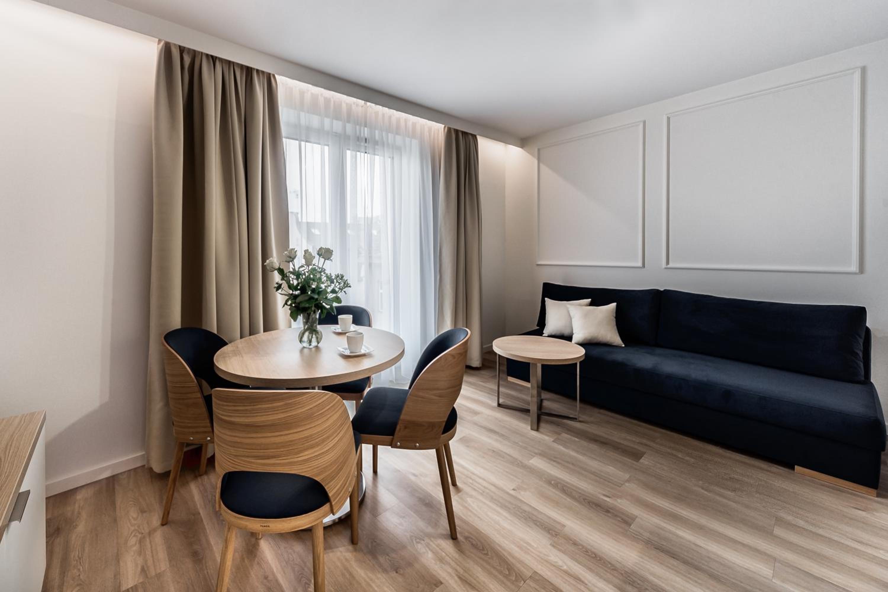 Studio Apartment