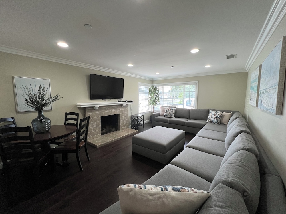 House, Multiple Beds, Pool Access, Pool View (Destination #23)