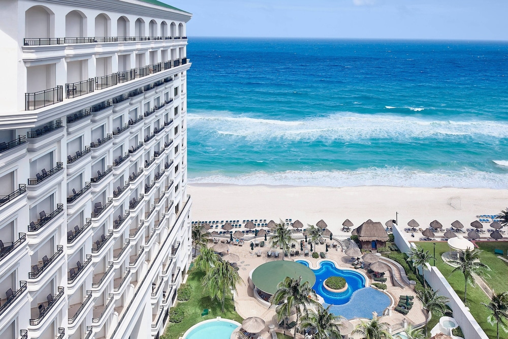 Premium Room, 1 King Bed, Ocean View (Balcony) - Photo 3