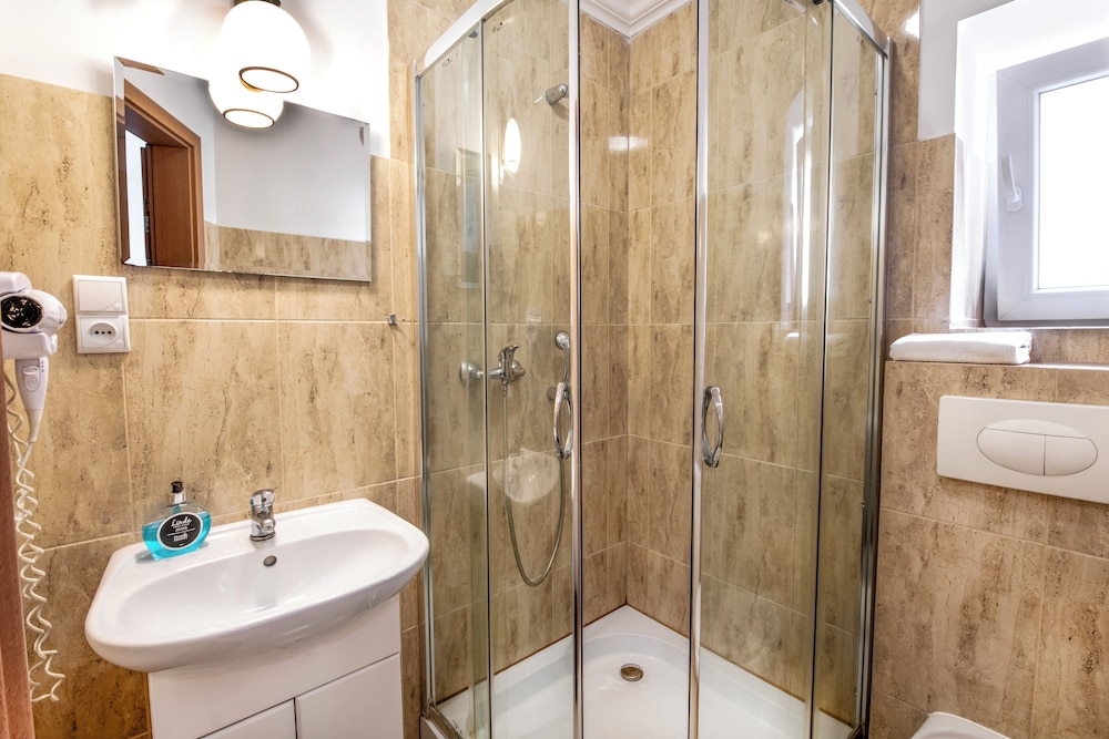 Double Room, Private Bathroom photo 2