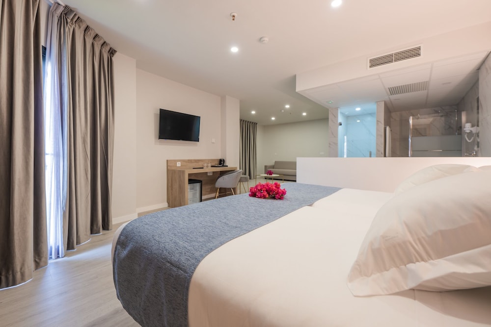 Junior Room