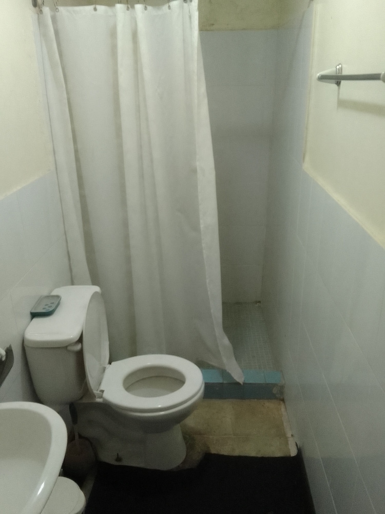Basic Double Room photo 3