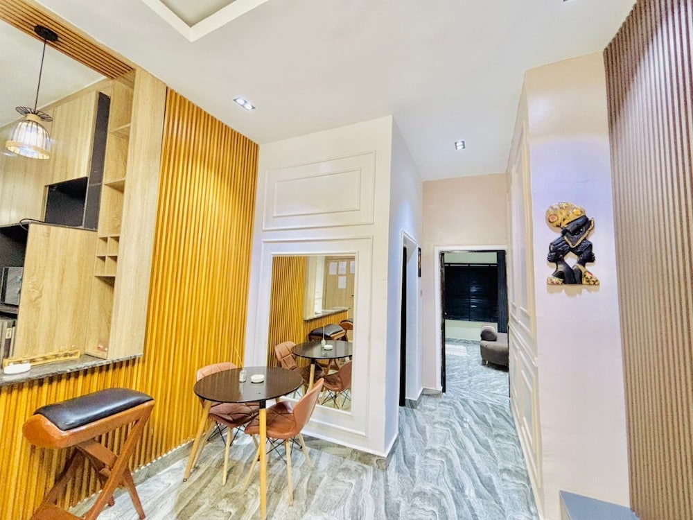 Apartment, 2 Bedrooms, Smoking