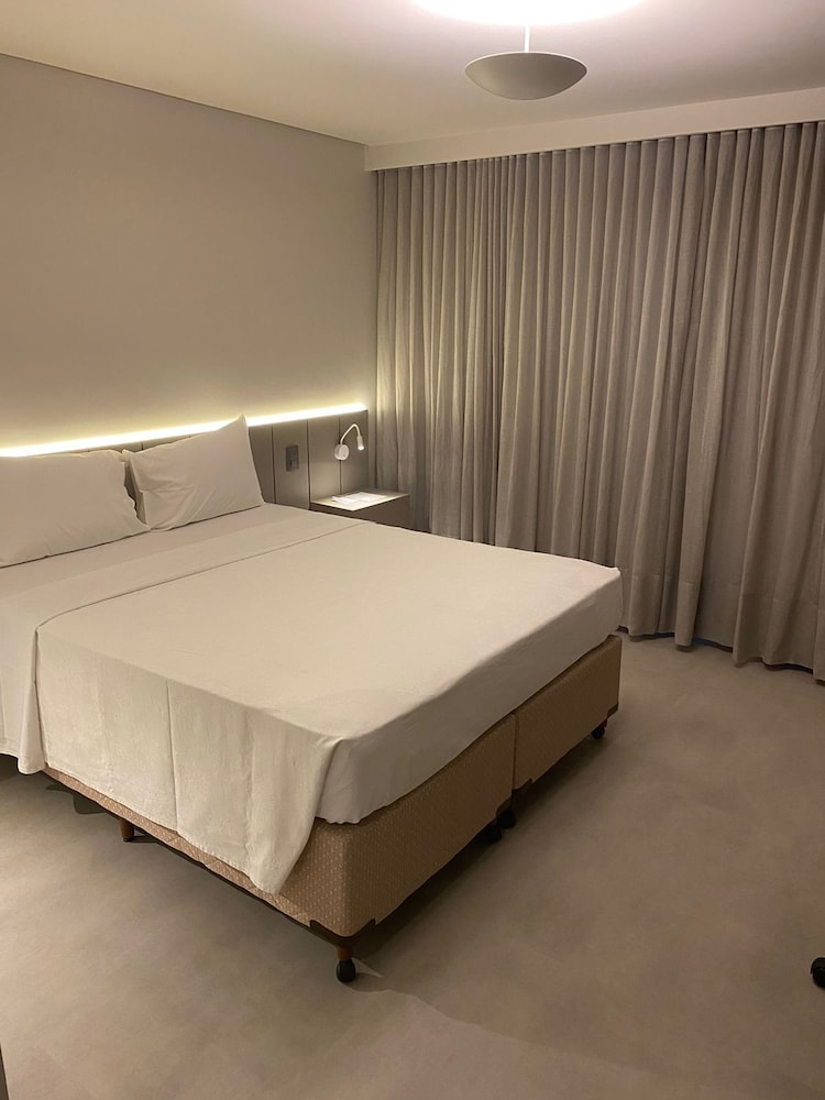 SJ Premium by Atlantica — Executive Double Room