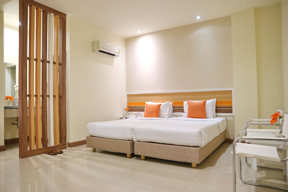 Deluxe Room - Photo 1