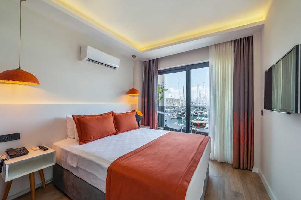 Deluxe Suite, 1 Bedroom, Sea View