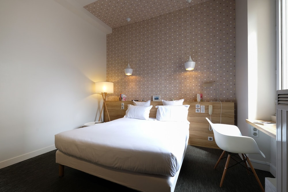 Premium Double Room photo 2