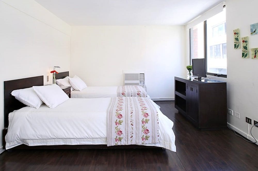 Standard Twin Room - Photo 4