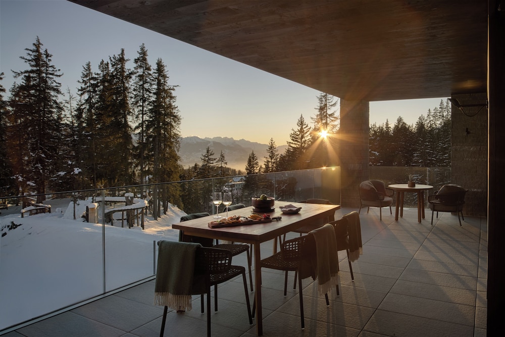 Deluxe Suite, Terrace