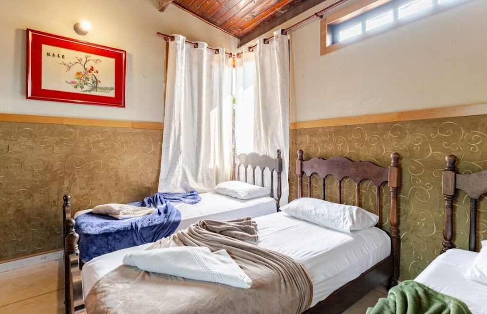 Villa photo 3