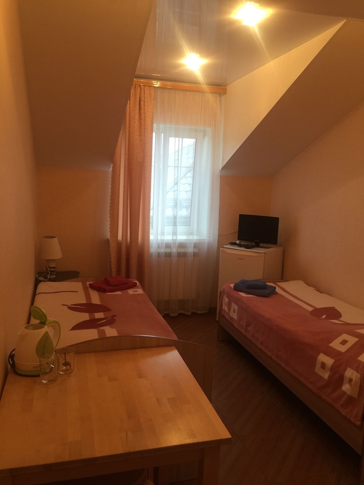Standard Twin Room photo 1