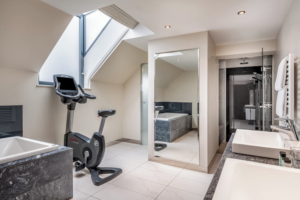 Suite, 1 Bedroom photo 3