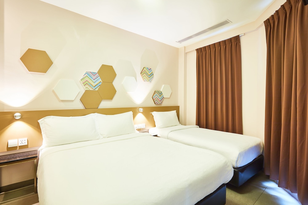 Superior Double Room, Multiple Beds photo 2