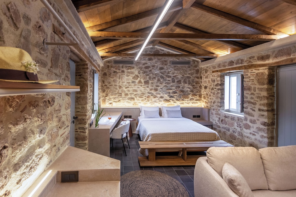 Luxury Studio Suite