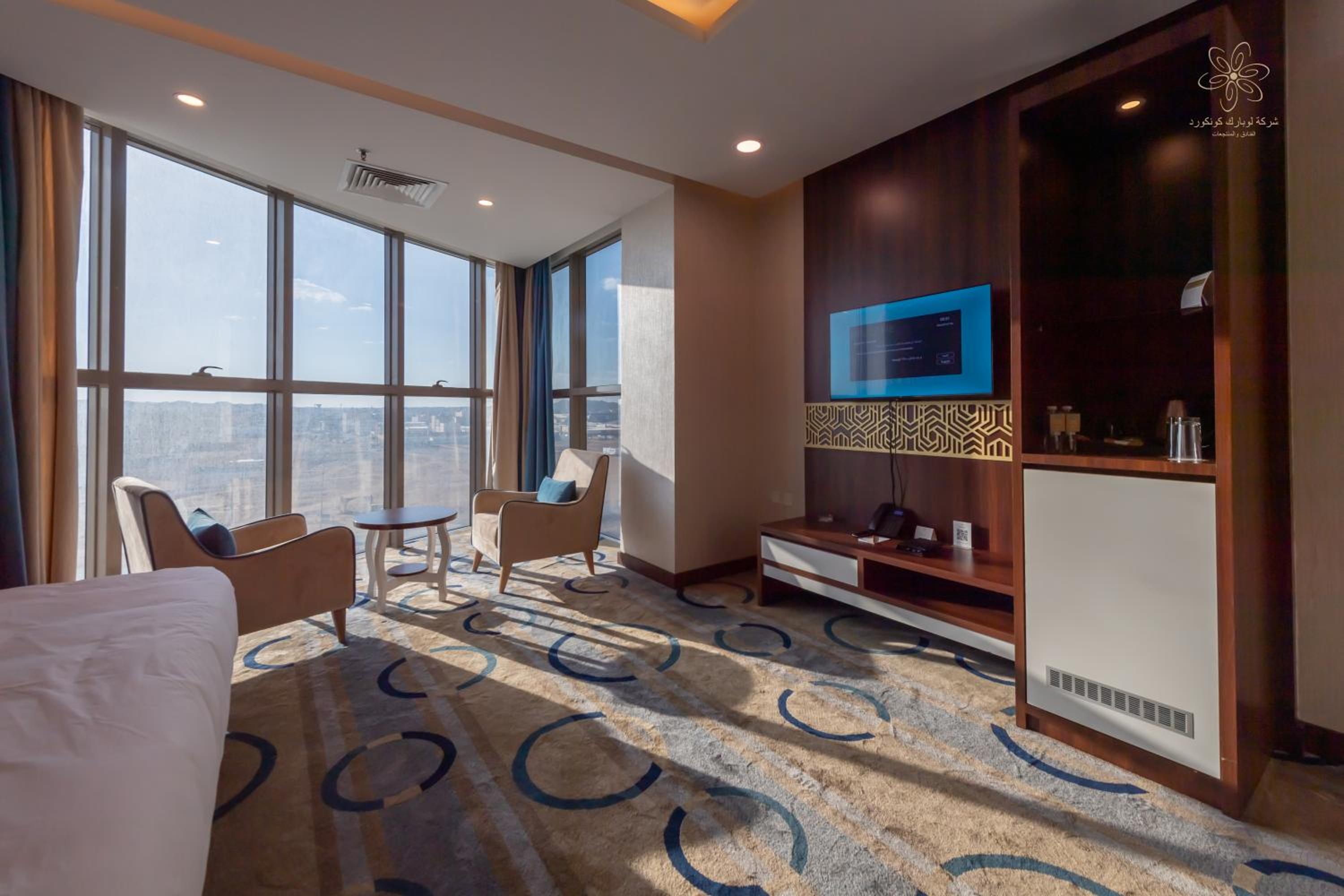 Large Double or Twin Room photo 1