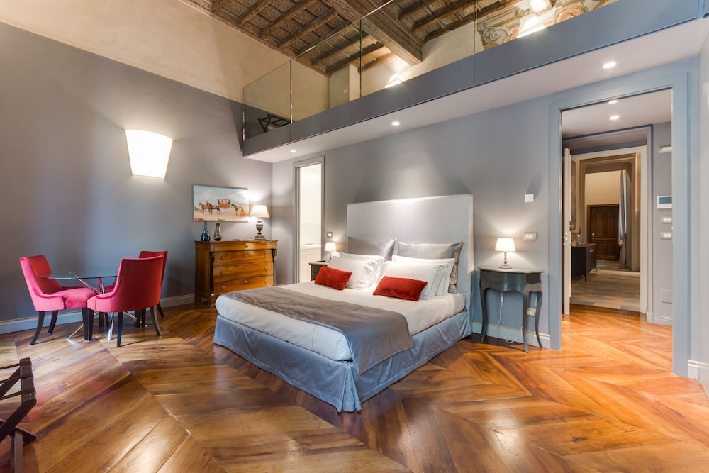 Romantic Apartment, Non Smoking, Private Bathroom