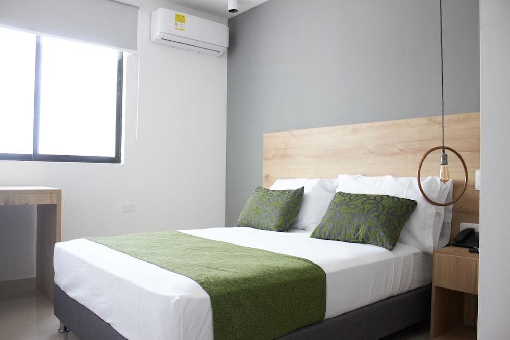 Deluxe Double Room photo 3