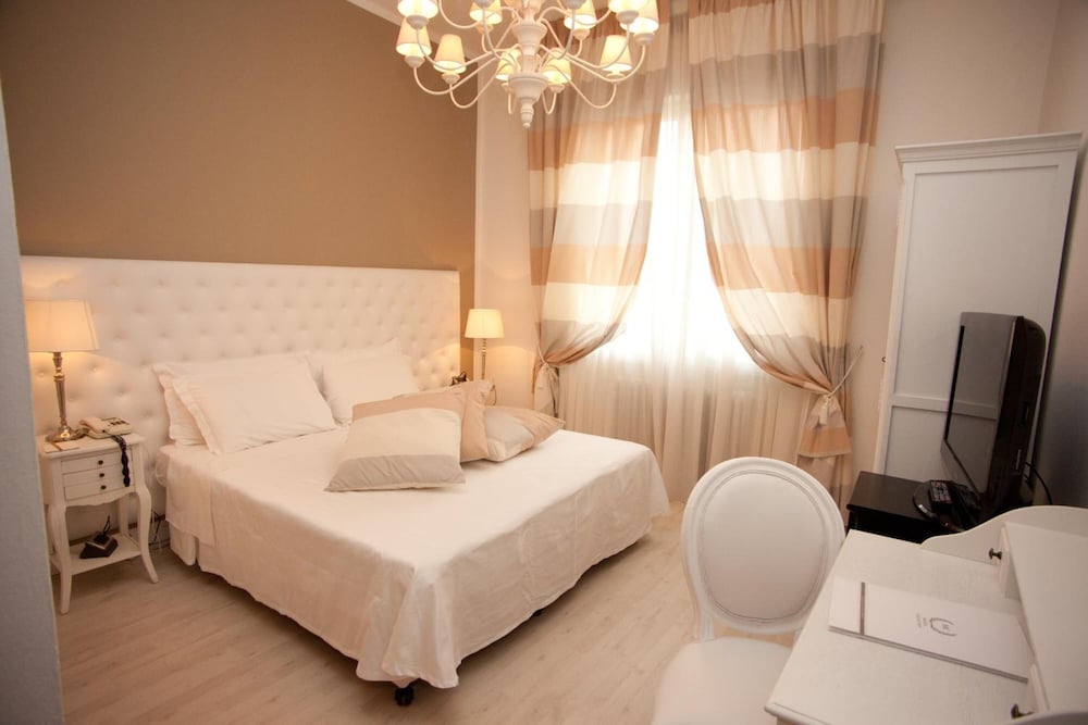 Junior Suite (Double single use) photo 2