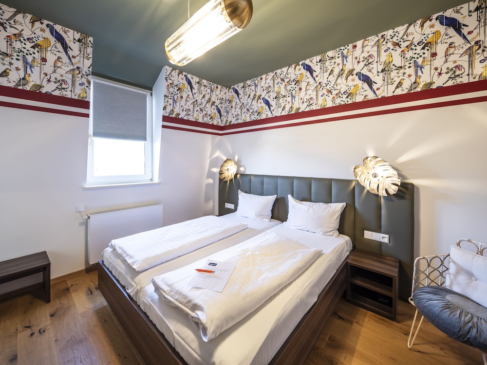 Double Room - Photo 2