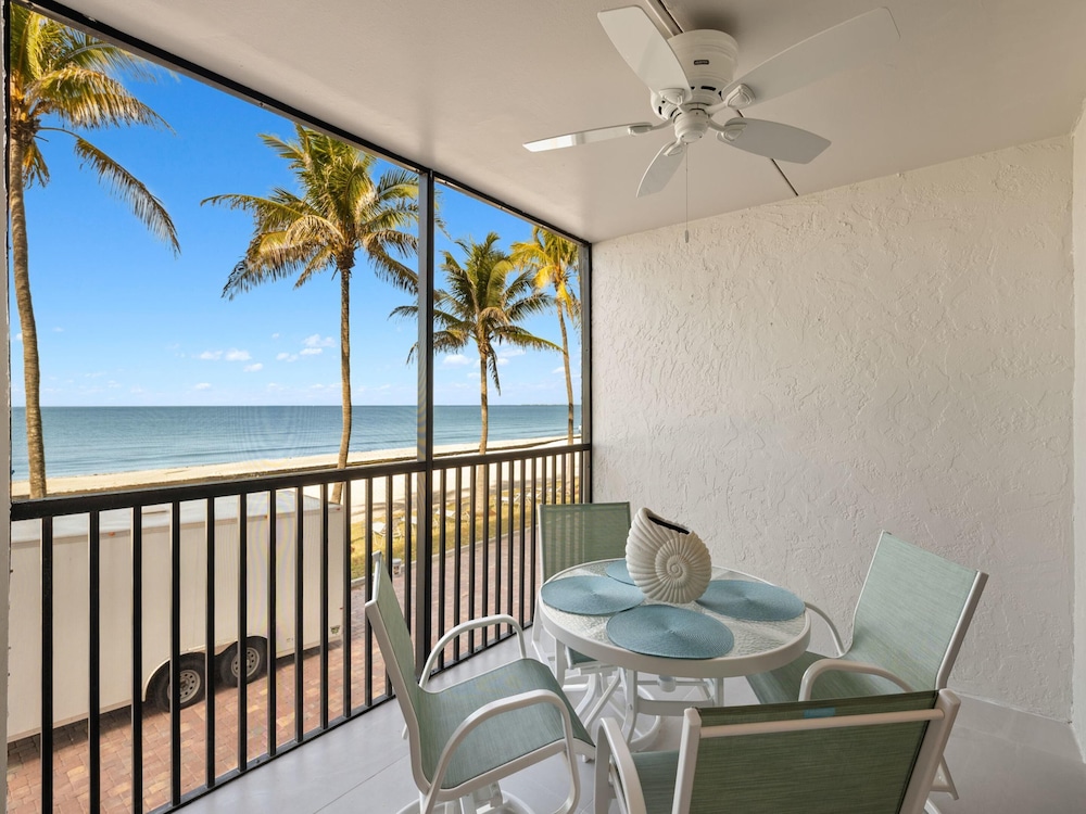 Condo (2 Bedrooms)