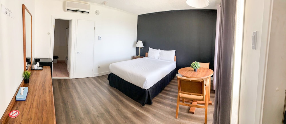 Standard Double Room, 1 Double Bed, Private Bathroom photo 3