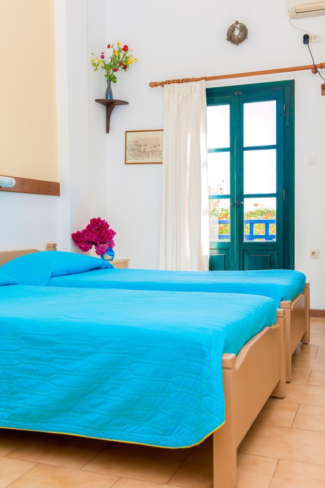 Standard Room - Photo 10
