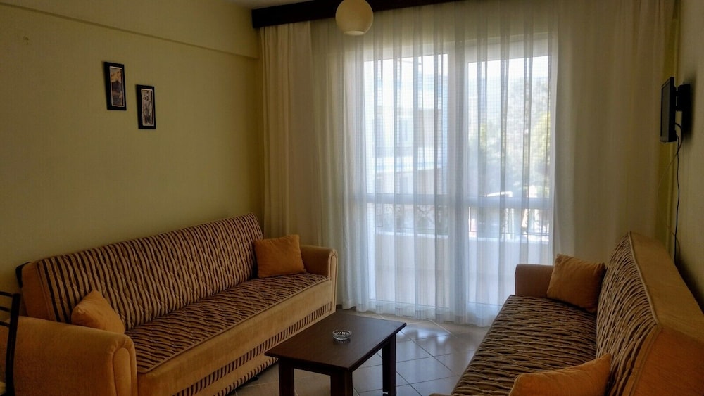 Family Apartment photo 1