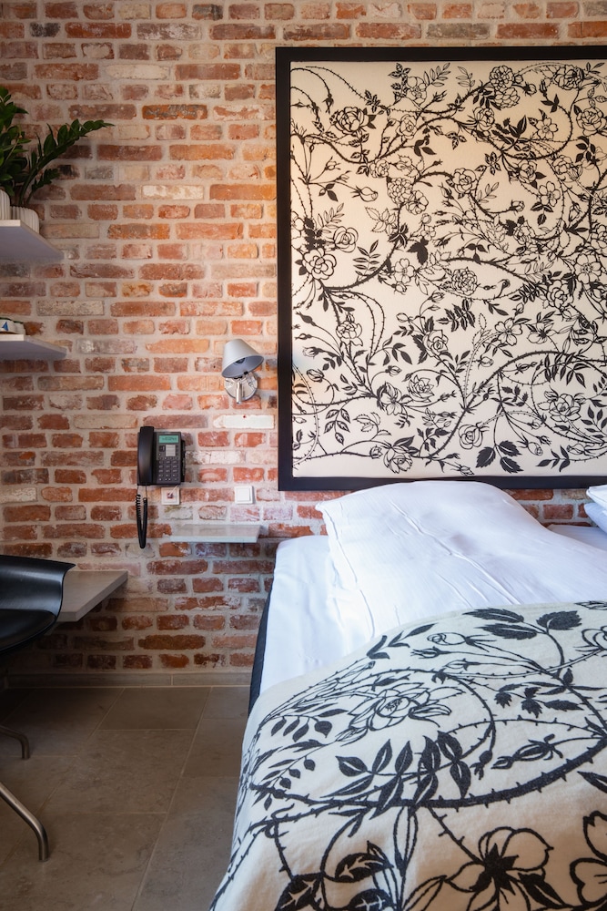 Signature Double Room photo 2