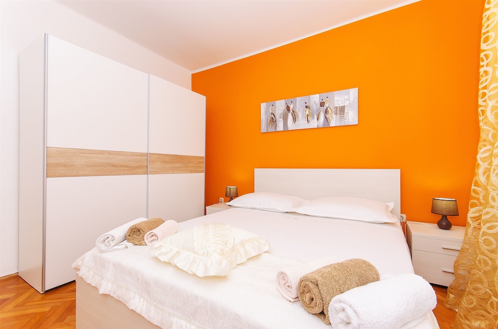Apartment (A1) photo 3