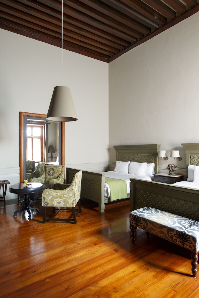 Deluxe Room, 2 Double Beds photo 3