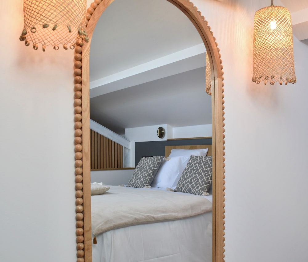 Comfort Double or Twin Room, Balcony, Pool View (Terre de Brume) photo 3