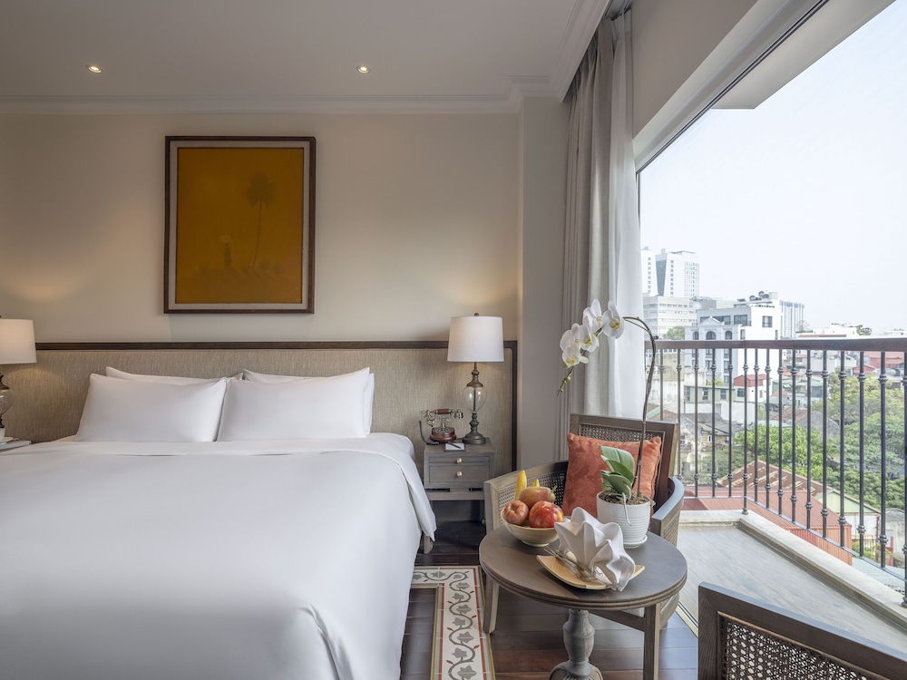 Deluxe Balcony Room