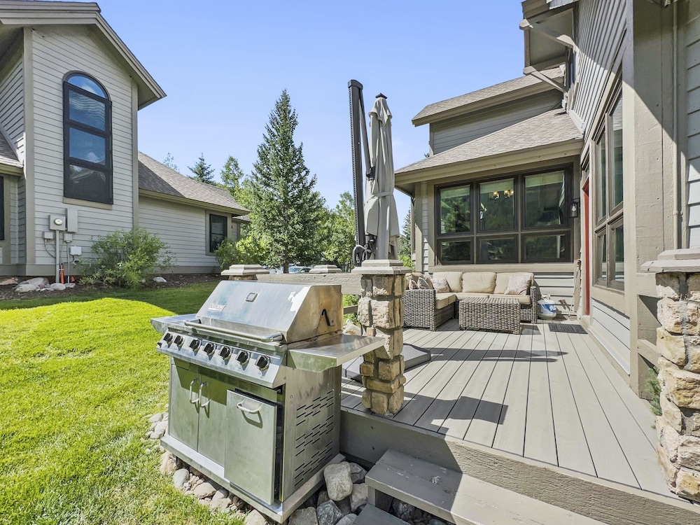 Townhome, 3 Bedrooms photo 2