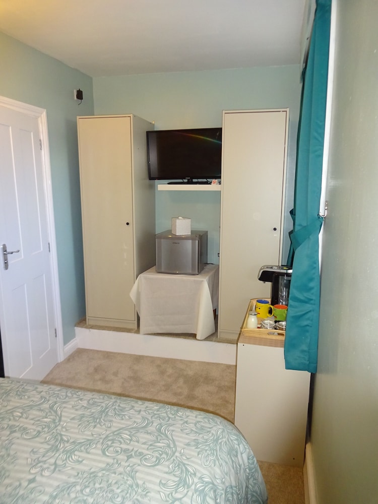 Double Room, Ensuite (2Bee) photo 2